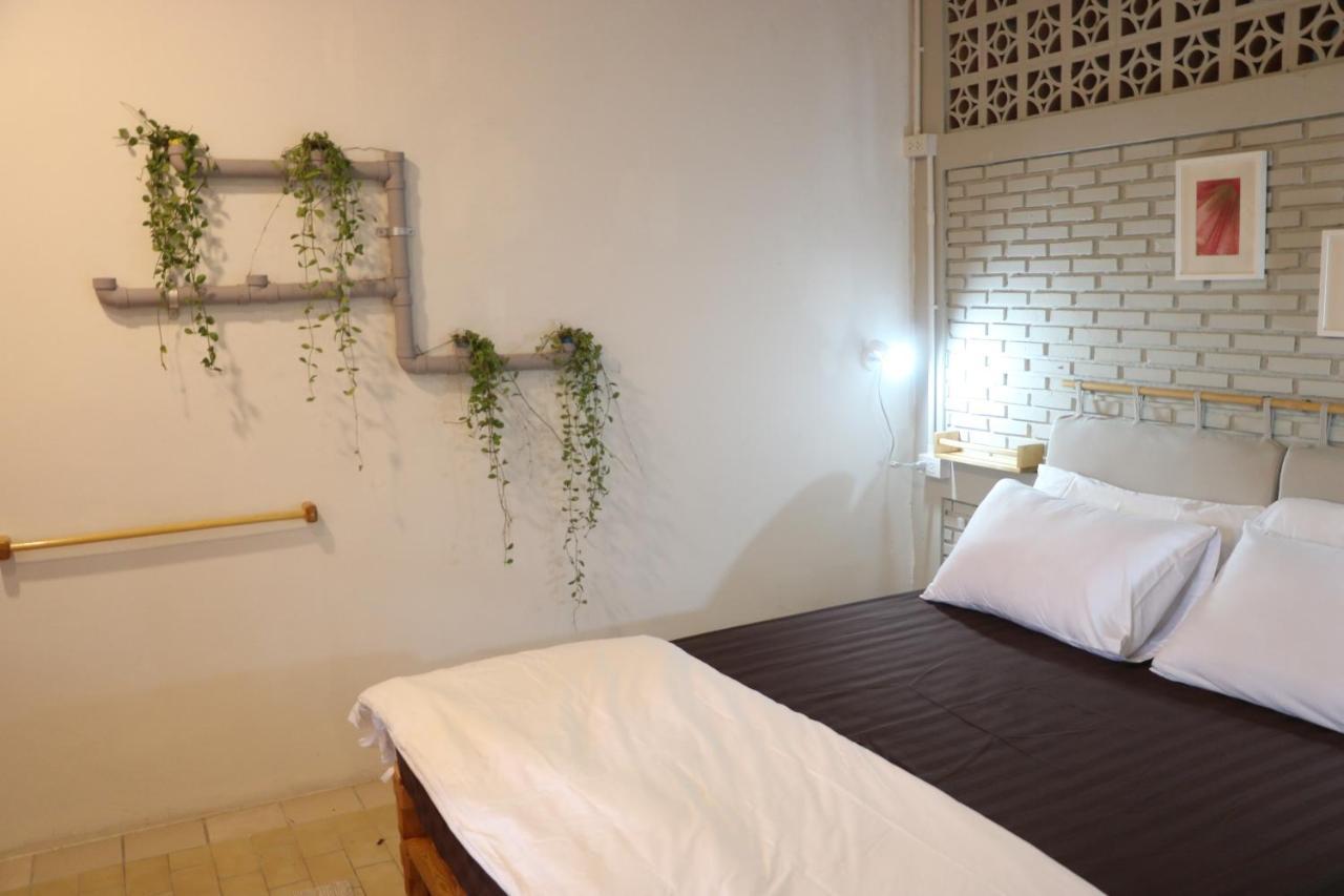 Nesuto Hostel Ramkamhaeng 52 بانكوك المظهر الخارجي الصورة