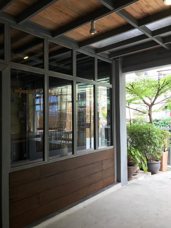 Nesuto Hostel Ramkamhaeng 52 بانكوك المظهر الخارجي الصورة