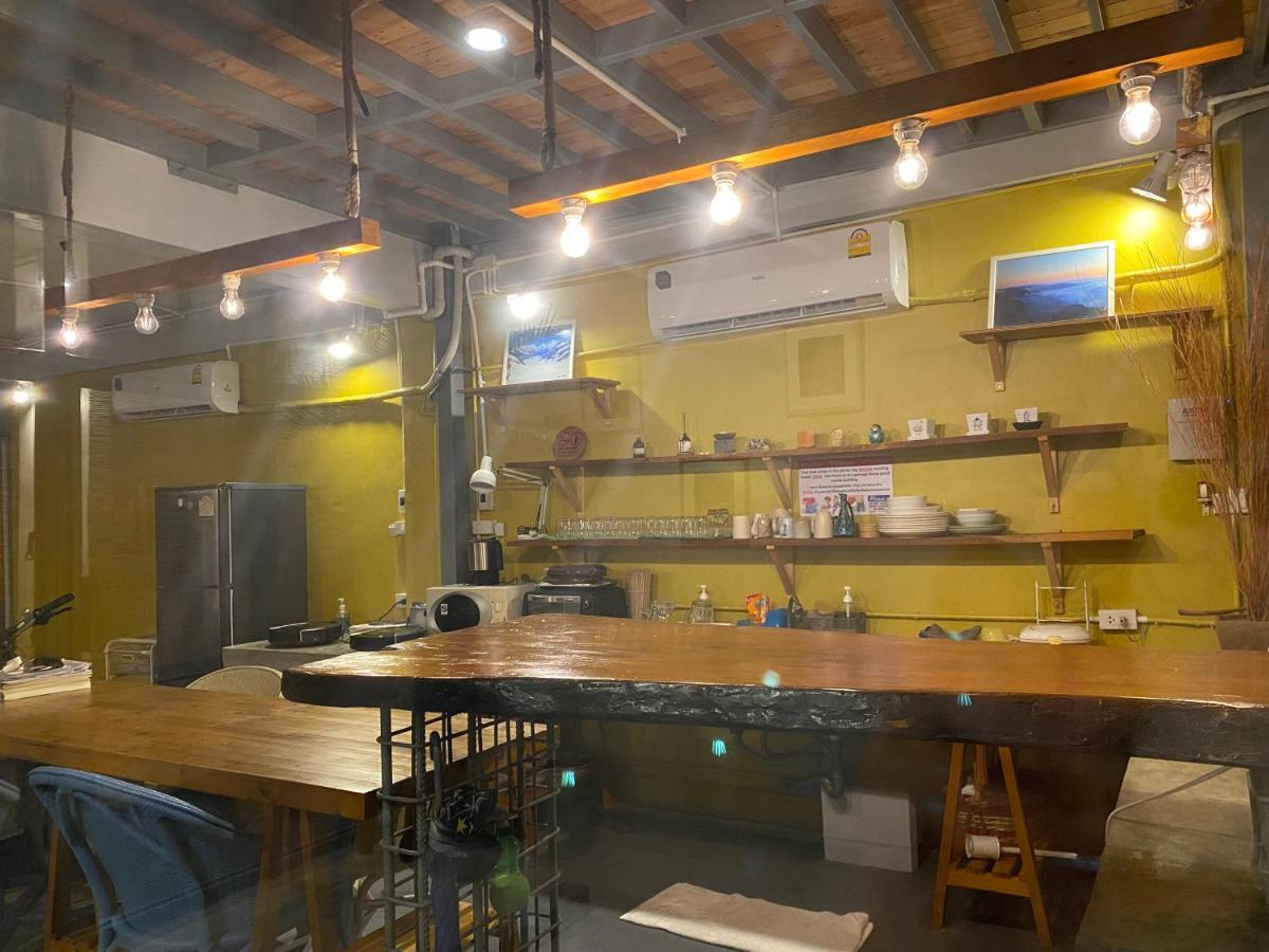 Nesuto Hostel Ramkamhaeng 52 بانكوك المظهر الخارجي الصورة